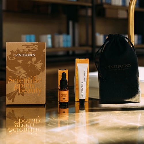 【ONTHEWILDSIDE】ナイトバーム ONTHEWILDSIDE】ナイトバーム ｜｜Cosme Kitchen Webstore
