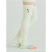 【Ballelite】ポチャッコ　もこもこ着圧ナイトオーバーニーソックス　MNT　＜M/L＞