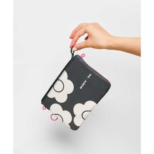 MARY QUANT & Biop】MARY QUANT & Biop デイジーダブルポケットポーチ
