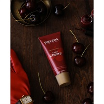 WELEDA】ベリーチェリーハンドクリーム ｜｜Cosme Kitchen Webstore